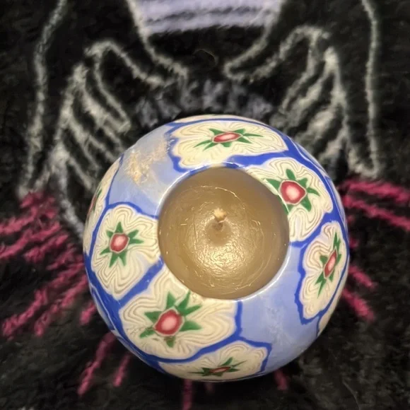 TRIPPY ROUND 🕯️ CANDLE 🆕 - Picture 3 of 7